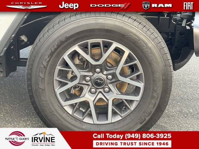 2024 Jeep Wrangler Sahara