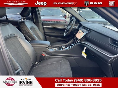 2026 Jeep Grand Cherokee Laredo