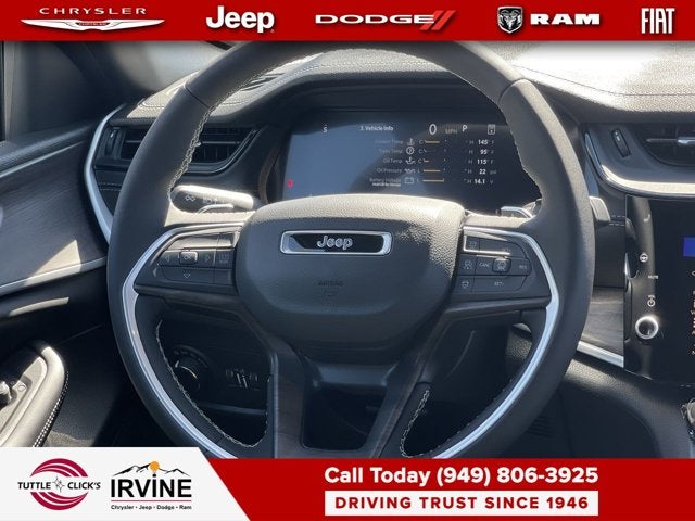 2026 Jeep Grand Cherokee Laredo