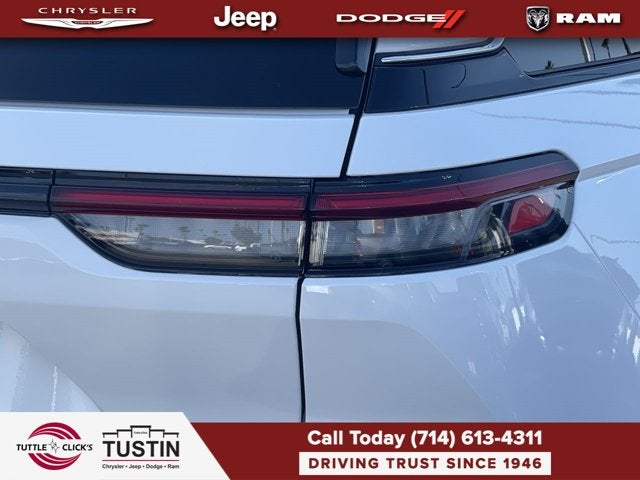 2026 Jeep Grand Cherokee Laredo X
