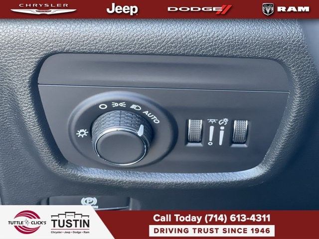 2026 Jeep Grand Cherokee Laredo X