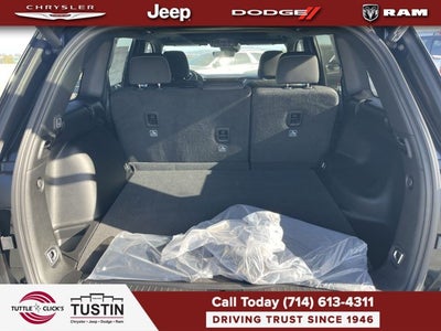 2026 Jeep Grand Cherokee Laredo X