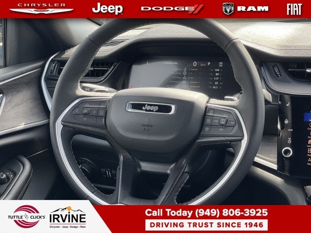 2026 Jeep Grand Cherokee Laredo
