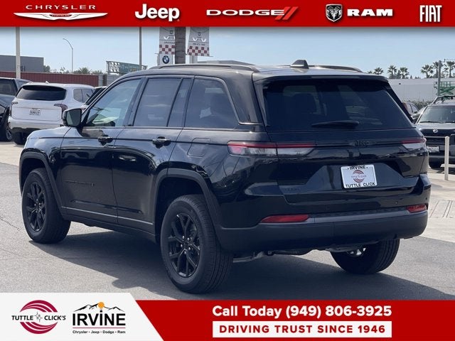 2026 Jeep Grand Cherokee Laredo