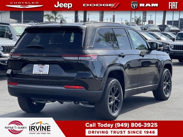 2026 Jeep Grand Cherokee Laredo