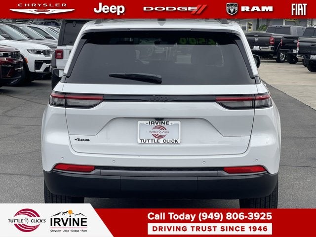 2026 Jeep Grand Cherokee Altitude