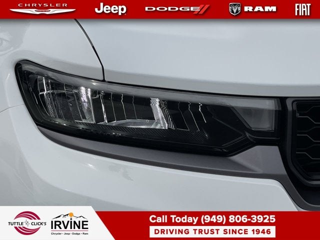 2026 Jeep Grand Cherokee Altitude