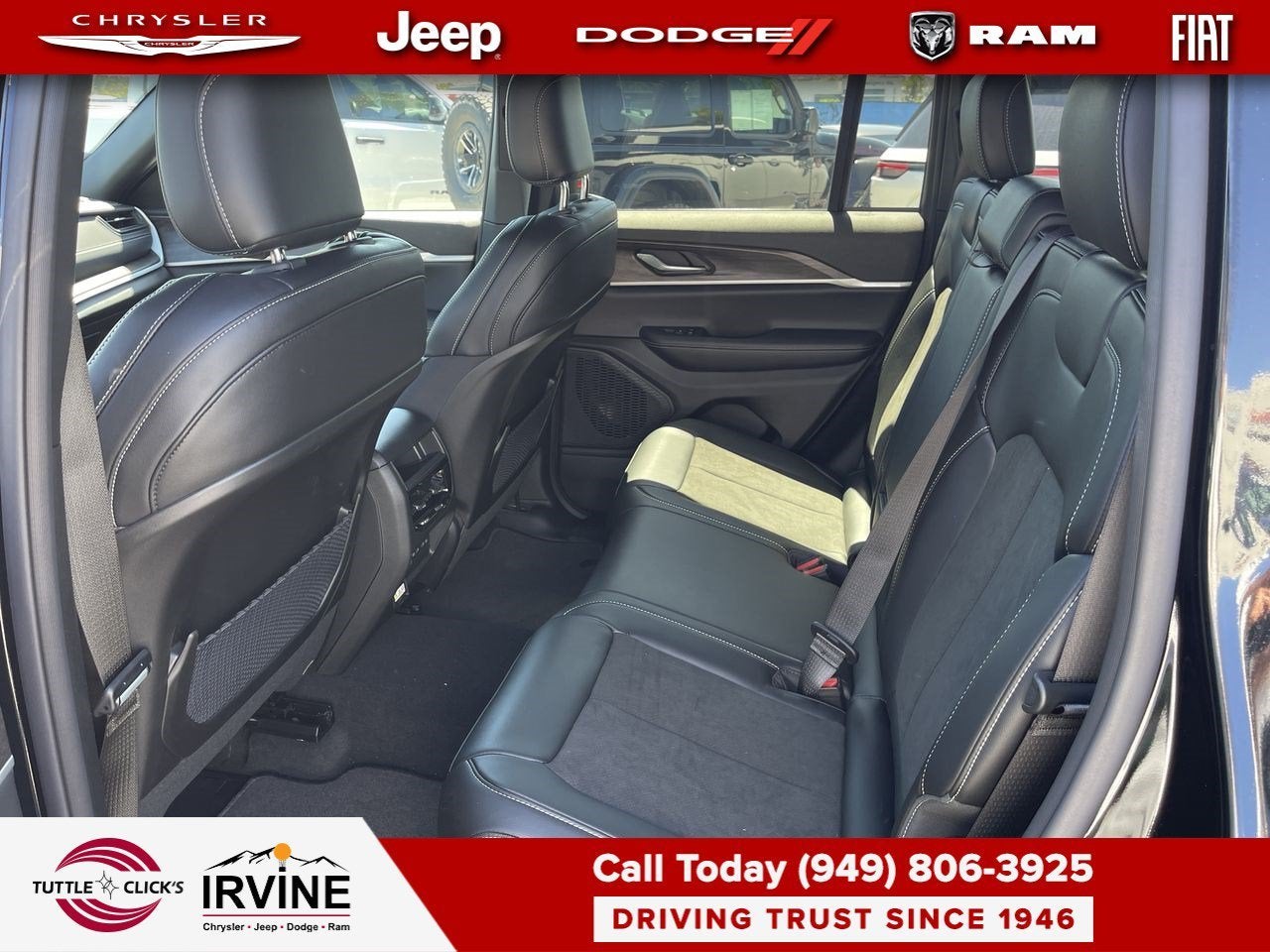 2026 Jeep Grand Cherokee Laredo Altitude