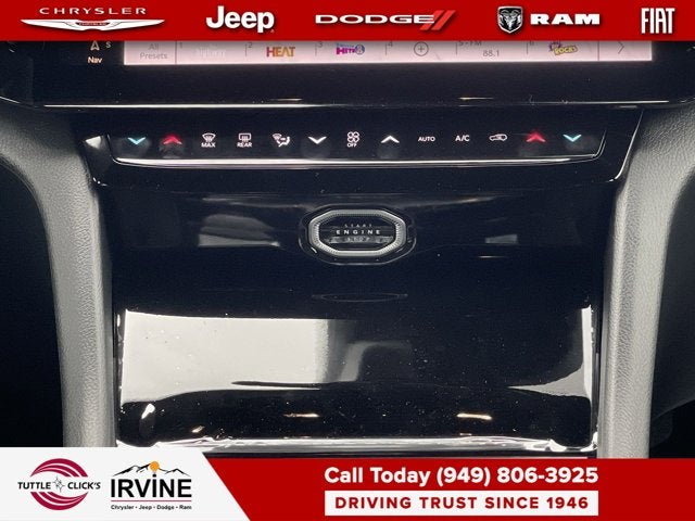 2026 Jeep Grand Cherokee Altitude