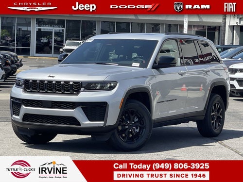 2026 Jeep Grand Cherokee Laredo Altitude
