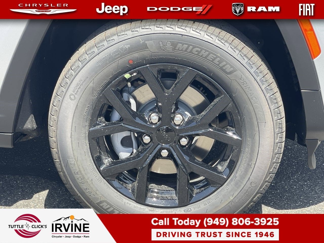 2026 Jeep Grand Cherokee Laredo Altitude