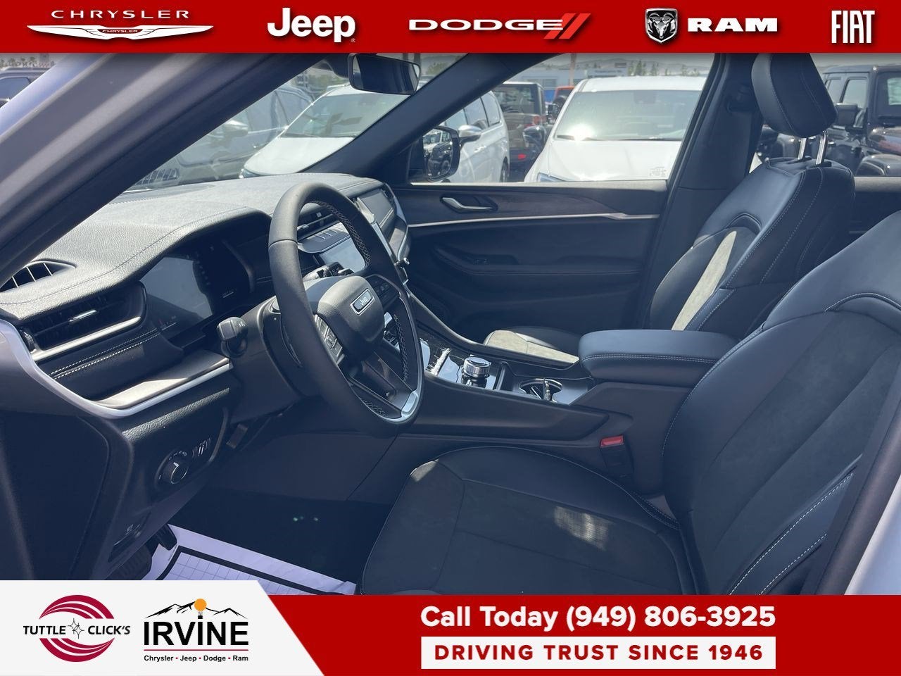 2026 Jeep Grand Cherokee Laredo Altitude