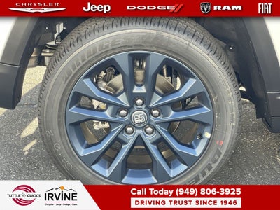 2026 Jeep Grand Cherokee 85th Anniversary Edition
