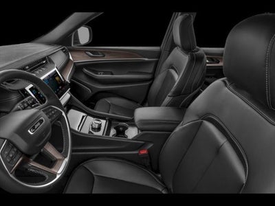 2027 Jeep Grand Cherokee Limited Reserve