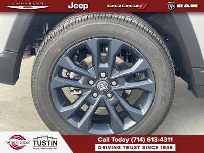 2026 Jeep Grand Cherokee 85th Anniversary Edition