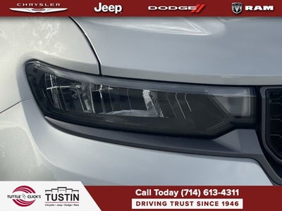 2026 Jeep Grand Cherokee 85th Anniversary Edition