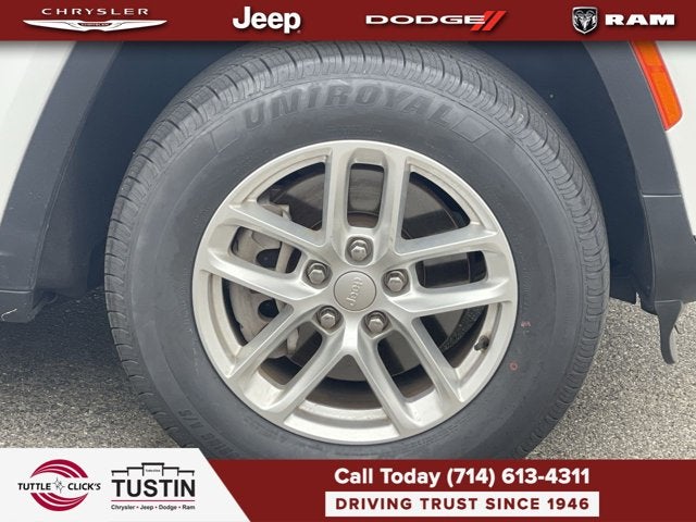 2023 Jeep Grand Cherokee L Laredo
