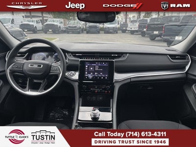 2023 Jeep Grand Cherokee L Laredo