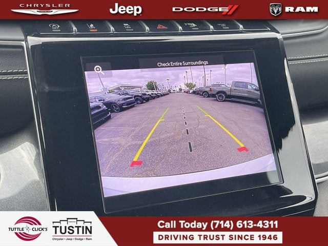 2023 Jeep Grand Cherokee L Laredo