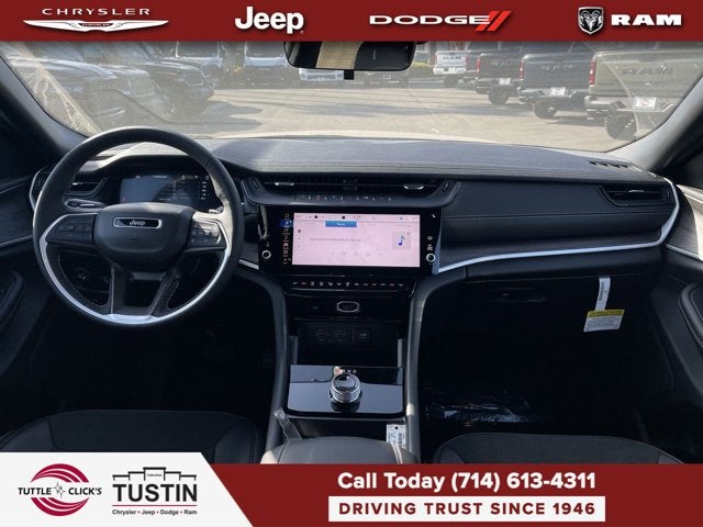 2026 Jeep Grand Cherokee L Laredo Altitude
