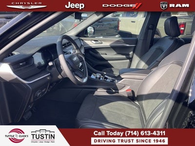 2026 Jeep Grand Cherokee L Laredo Altitude