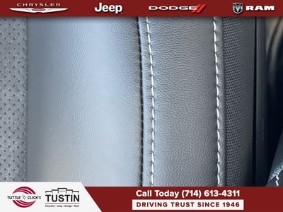 2026 Jeep Grand Cherokee L Laredo Altitude