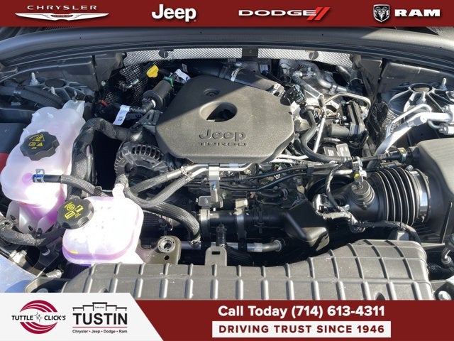 2026 Jeep Grand Cherokee L Laredo Altitude