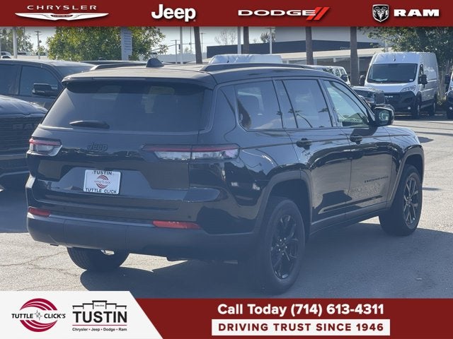 2026 Jeep Grand Cherokee L Laredo Altitude