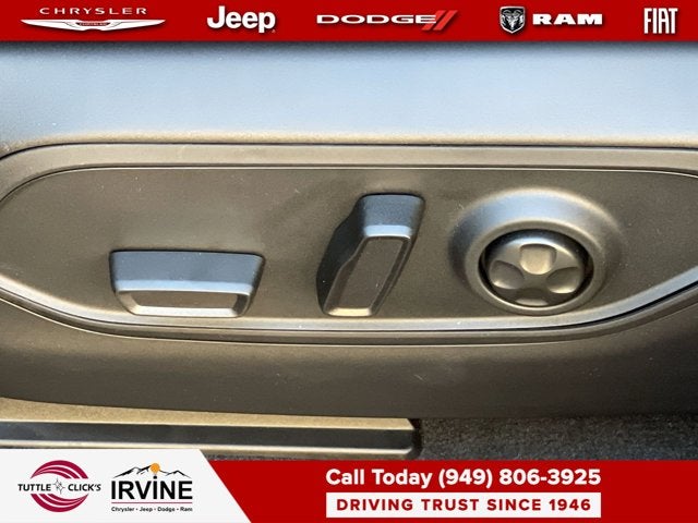 2026 Jeep Grand Cherokee L Laredo Altitude