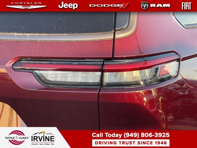 2026 Jeep Grand Cherokee L Laredo Altitude