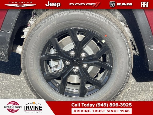 2026 Jeep Grand Cherokee L Laredo Altitude