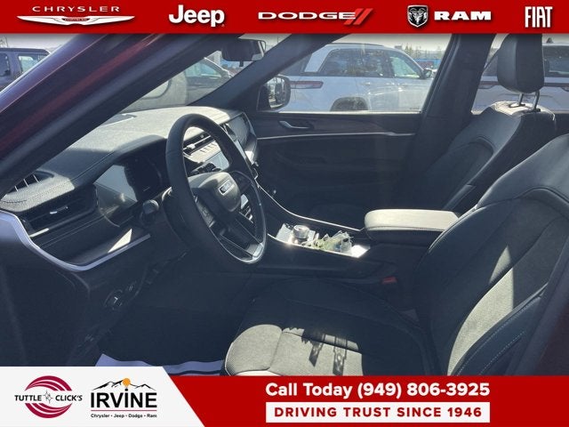 2026 Jeep Grand Cherokee L Laredo Altitude