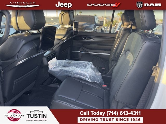 2026 Jeep Grand Wagoneer L Summit Obsidian