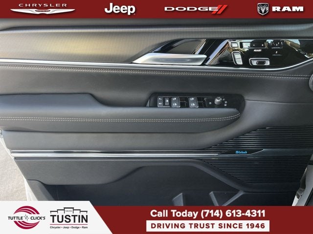 2026 Jeep Grand Wagoneer L Summit Obsidian