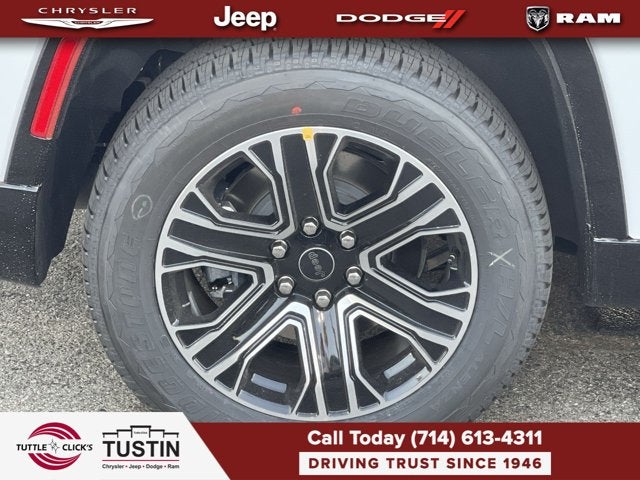 2026 Jeep Grand Wagoneer 4x2