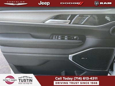 2026 Jeep Grand Wagoneer 4x2
