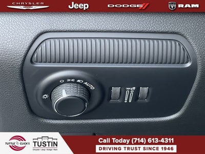 2026 Jeep Grand Wagoneer 4x2
