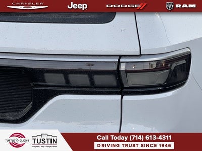 2026 Jeep Grand Wagoneer 4x2