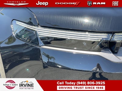 2026 Jeep Grand Wagoneer Limited Reserve