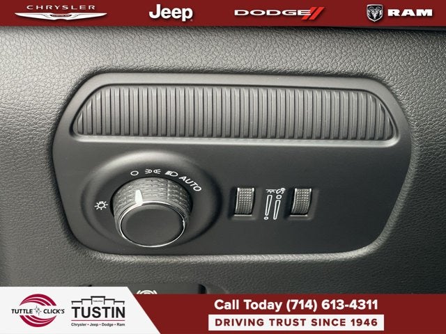 2026 Jeep Grand Wagoneer Summit Obsidian