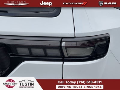 2026 Jeep Grand Wagoneer Summit Obsidian