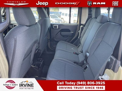 2026 Jeep Gladiator Sport