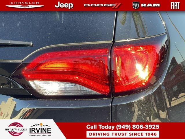 2025 Chrysler Voyager LX