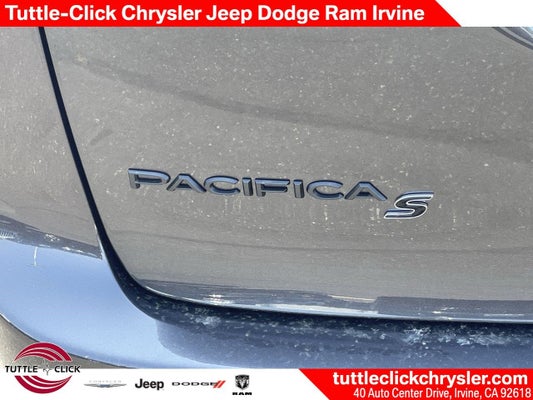 2023 Chrysler Pacifica Limited in Irvine, CA - Irvine Auto Center