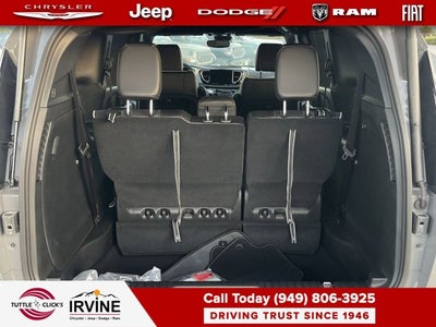 2025 Chrysler Pacifica Limited