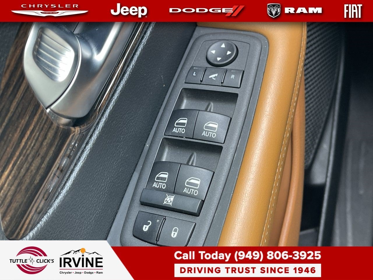 2023 Chrysler Pacifica Hybrid Pinnacle