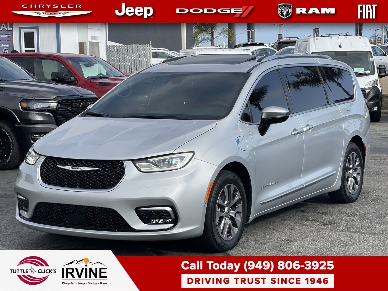 2023 Chrysler Pacifica Hybrid Pinnacle
