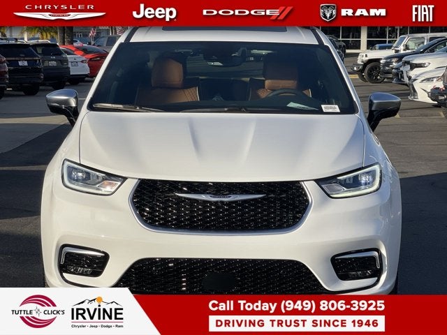 2026 Chrysler Pacifica Pinnacle