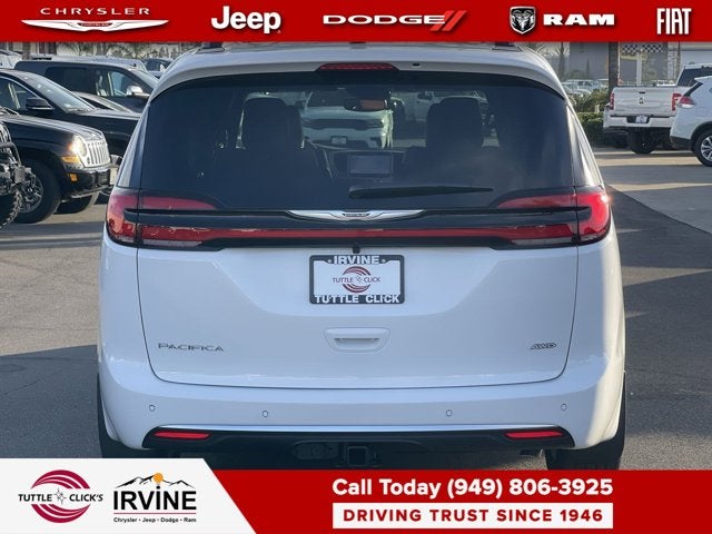 2026 Chrysler Pacifica Pinnacle