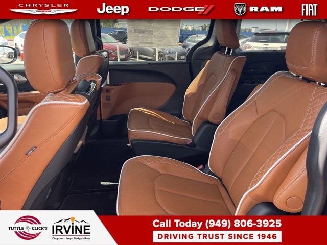 2026 Chrysler Pacifica Pinnacle